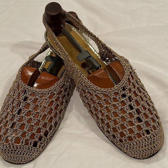 Vintage Handmade Golden Metalic Mesh Thread Sandals - Picture 4 of 9